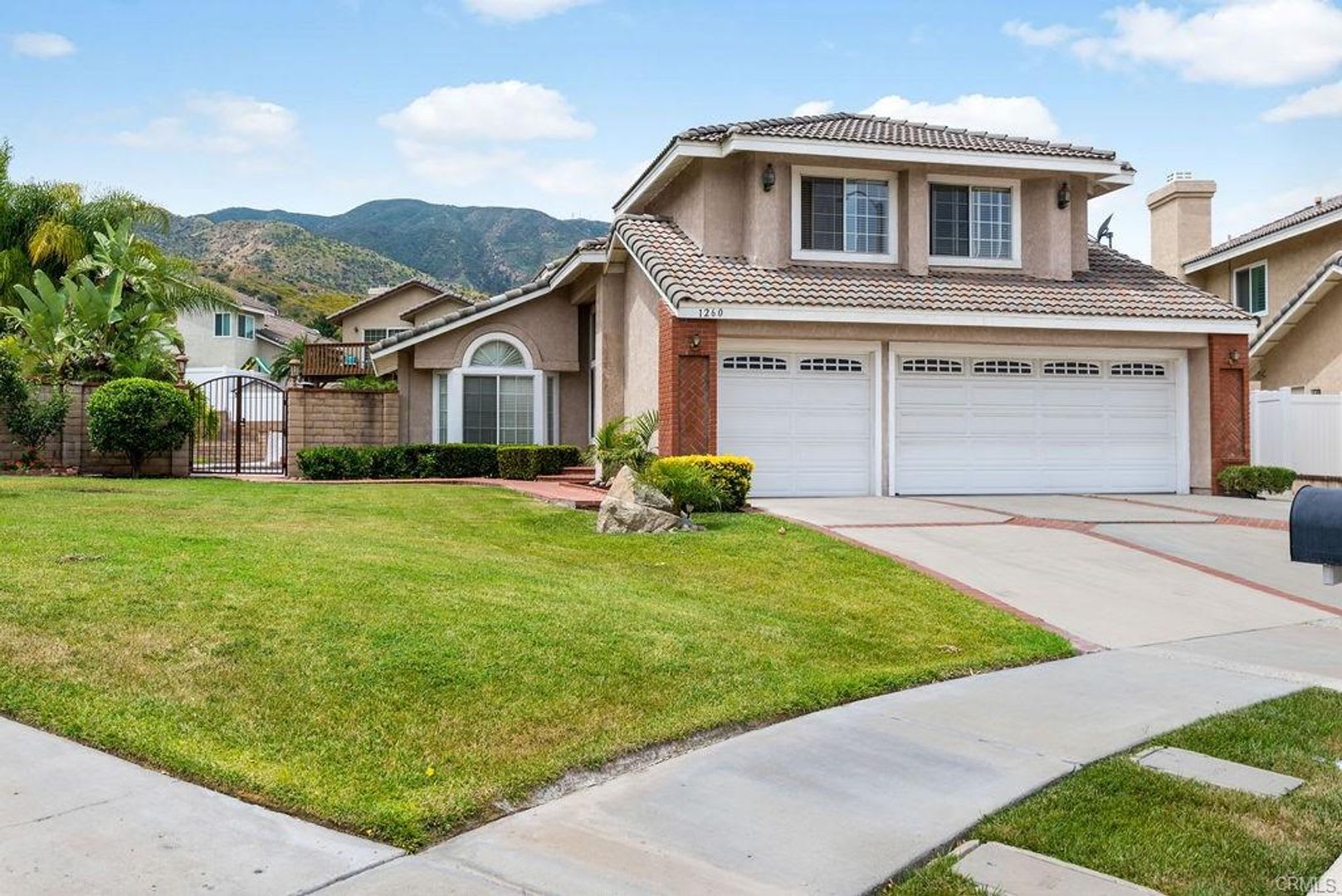 Corona Sierra Del Oro Pool Home – photo 1