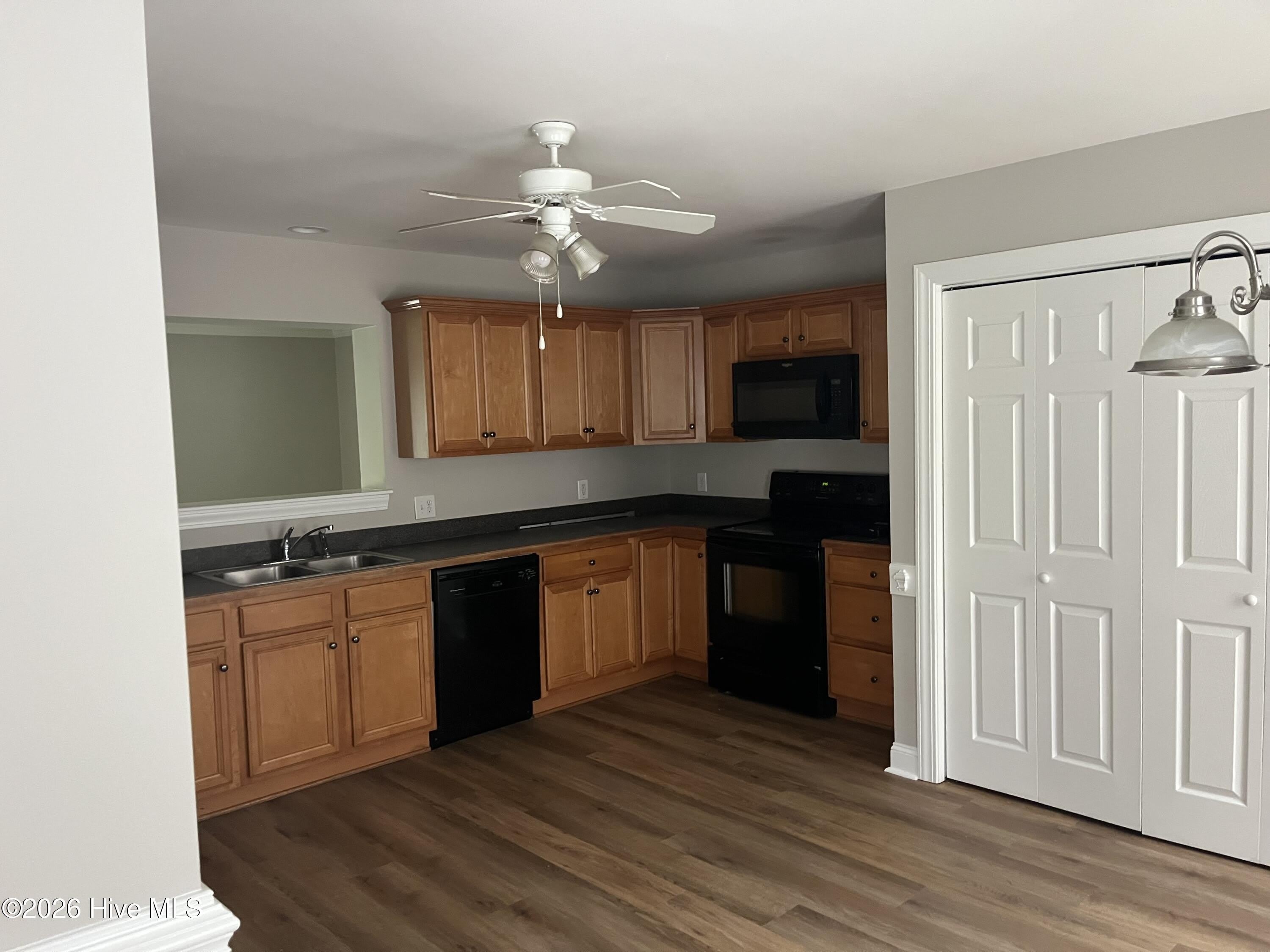 2029 Cambria Drive – photo 3