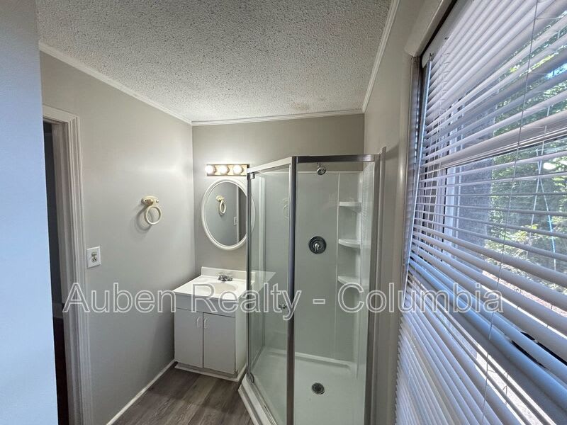 1414 S Kilbourne Rd – photo 3