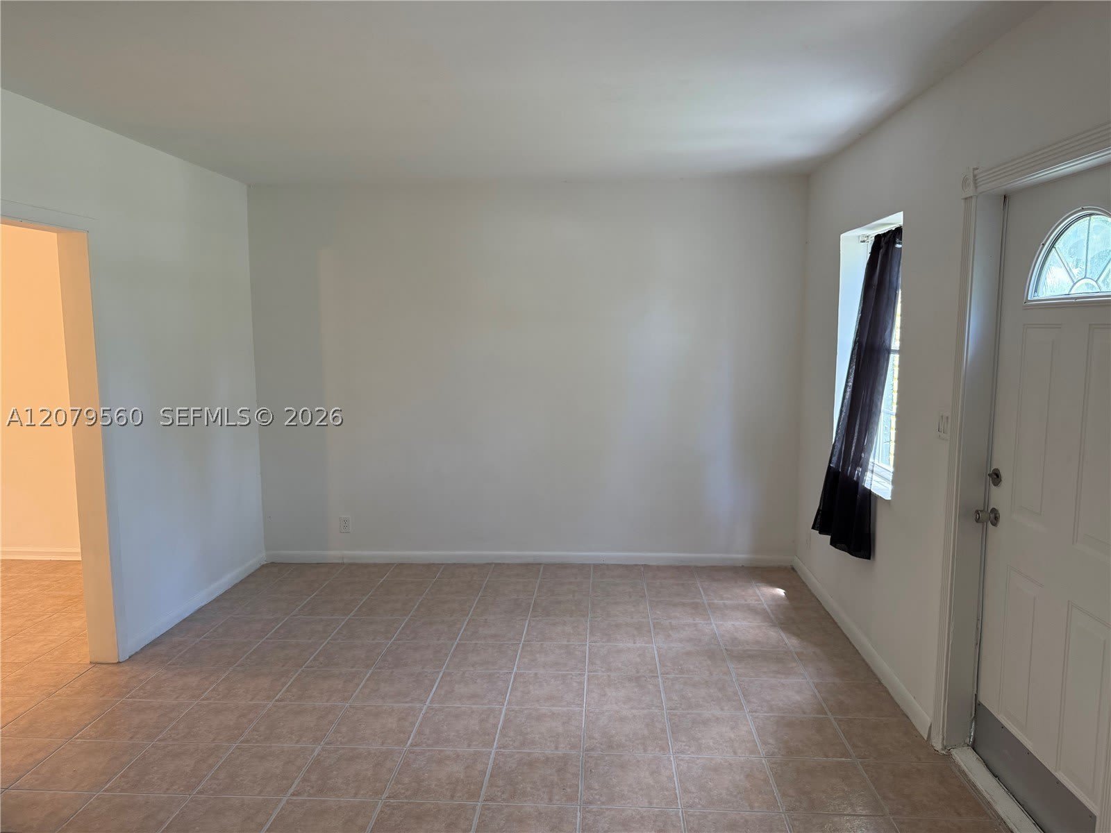 1367 NW 66th Ave – photo 3