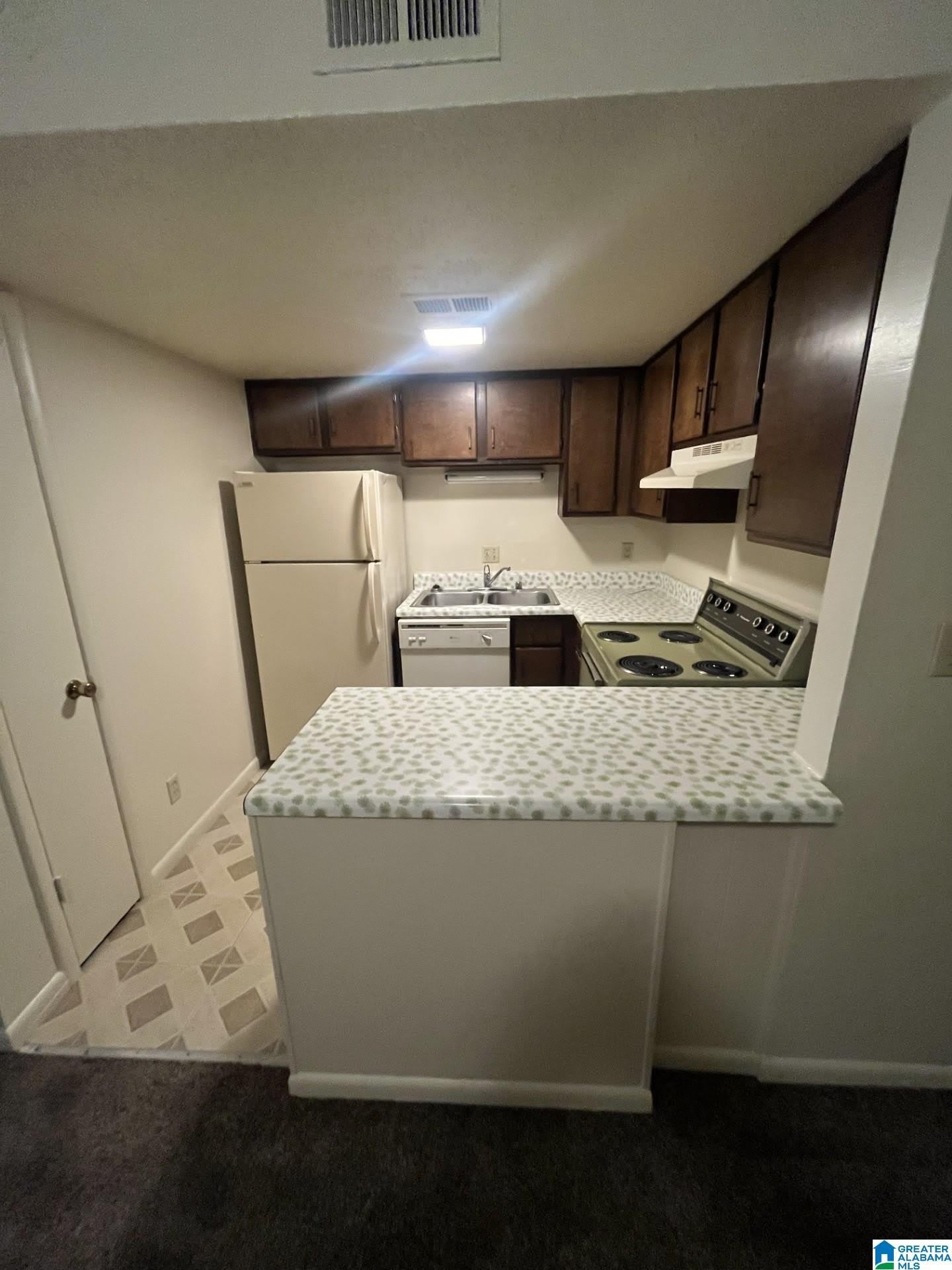 2325 S 10TH COURT – photo 5