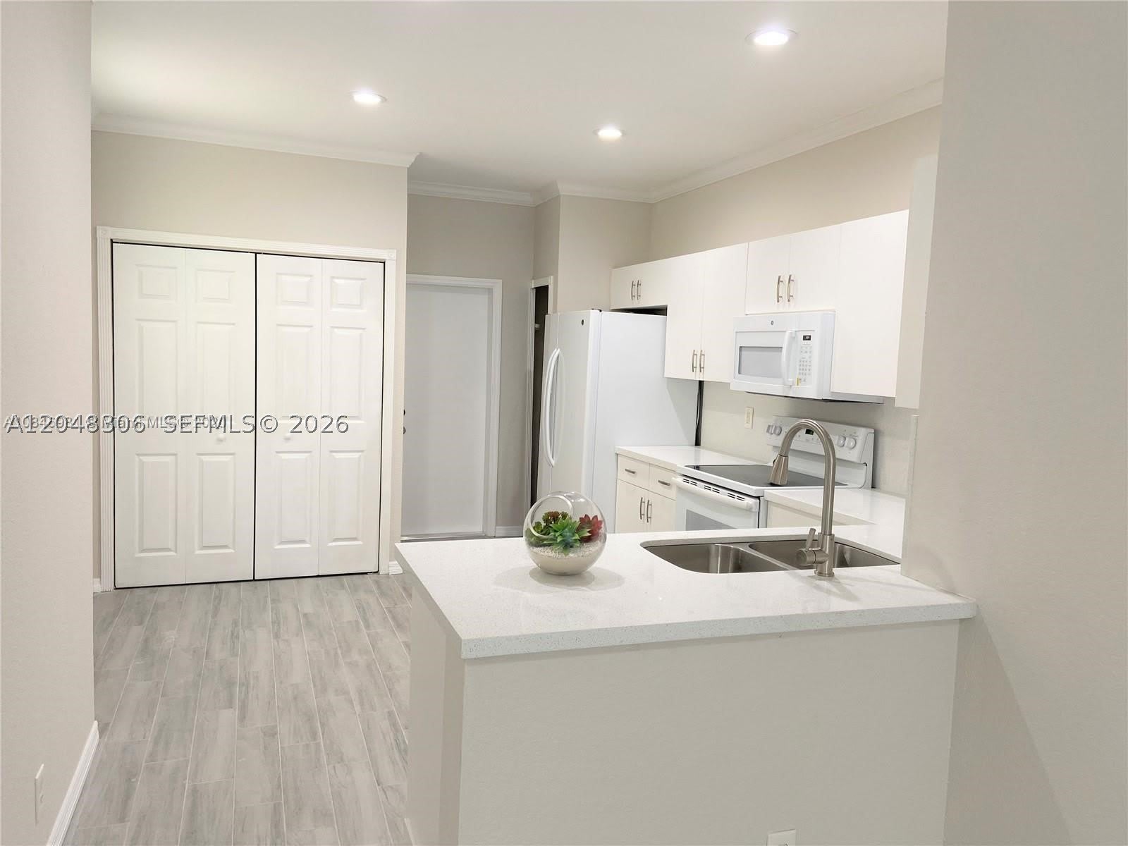2174 N Ensenada Ter – photo 2