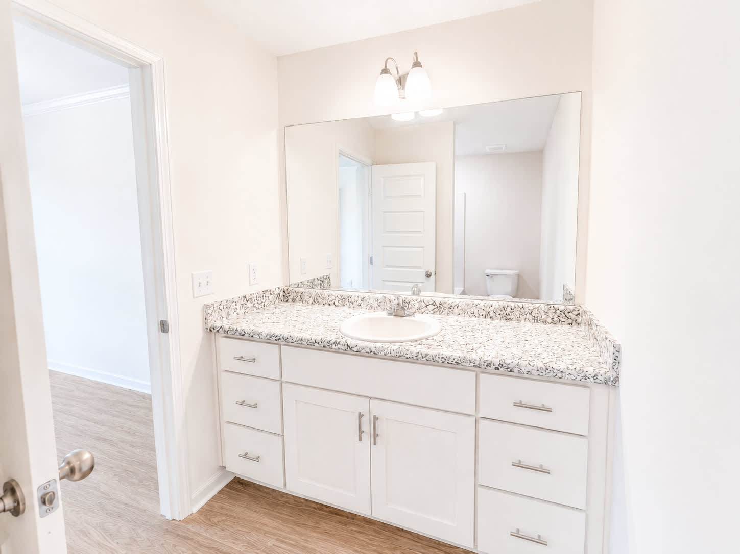 515 Nickies Way – photo 5