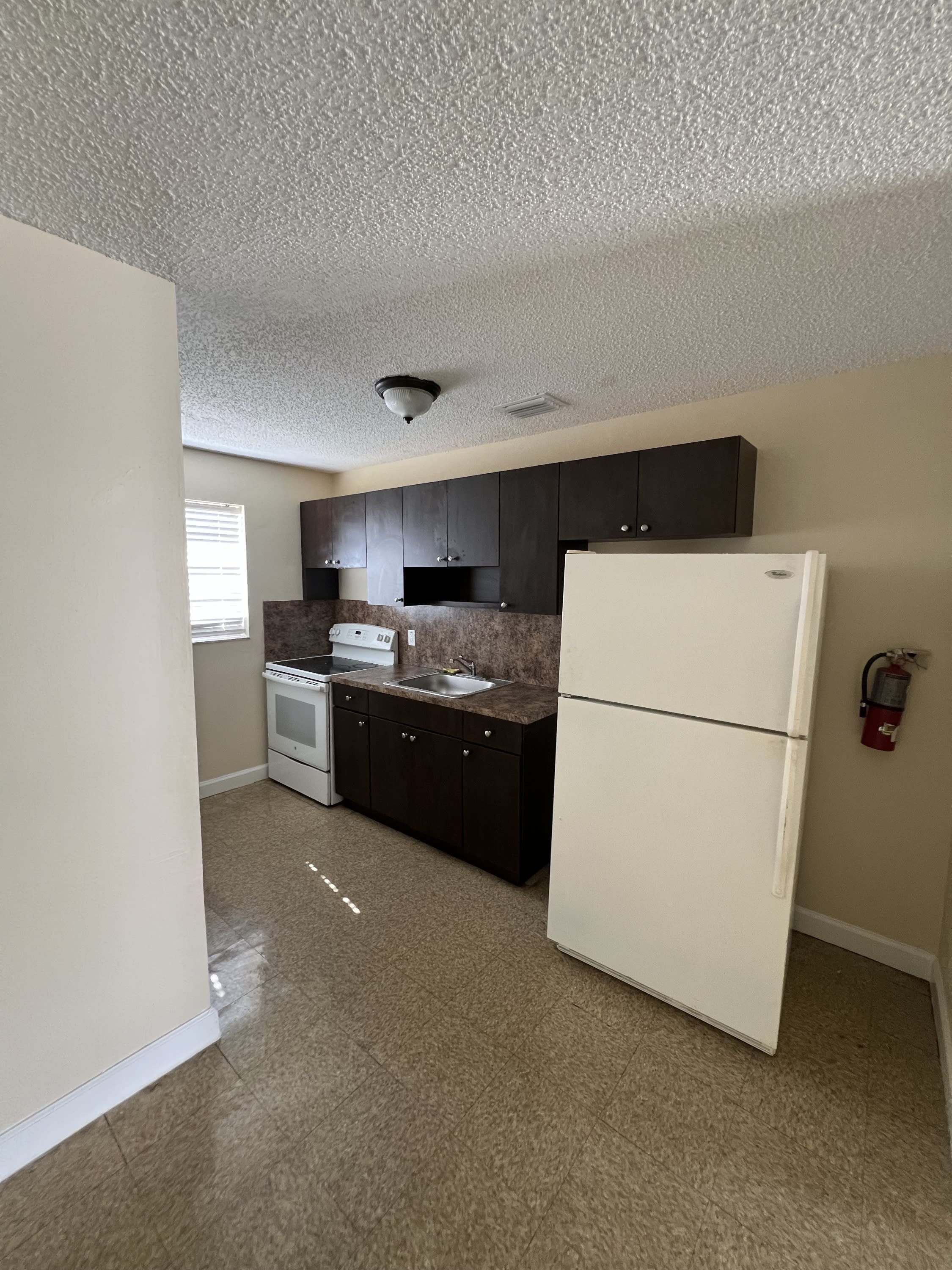 11611 Southwest 215th Street – photo 4