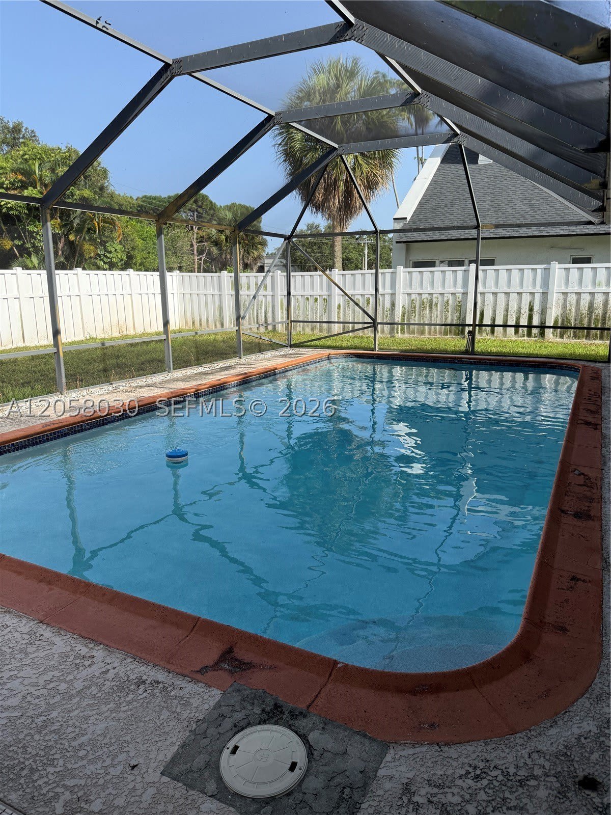 1560 NW 12th Way – photo 3