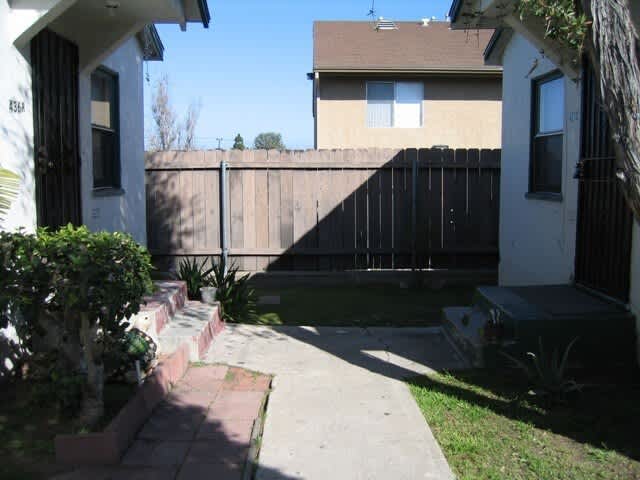 4368 Maple Street – photo 3