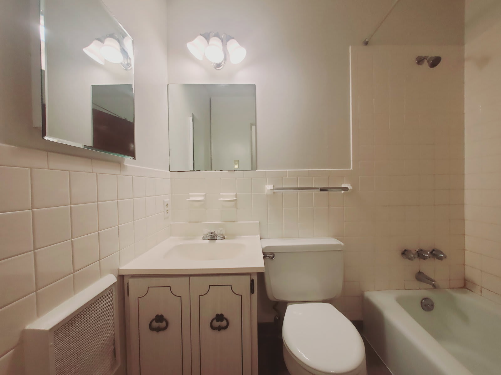 696 Hope Street – photo 4