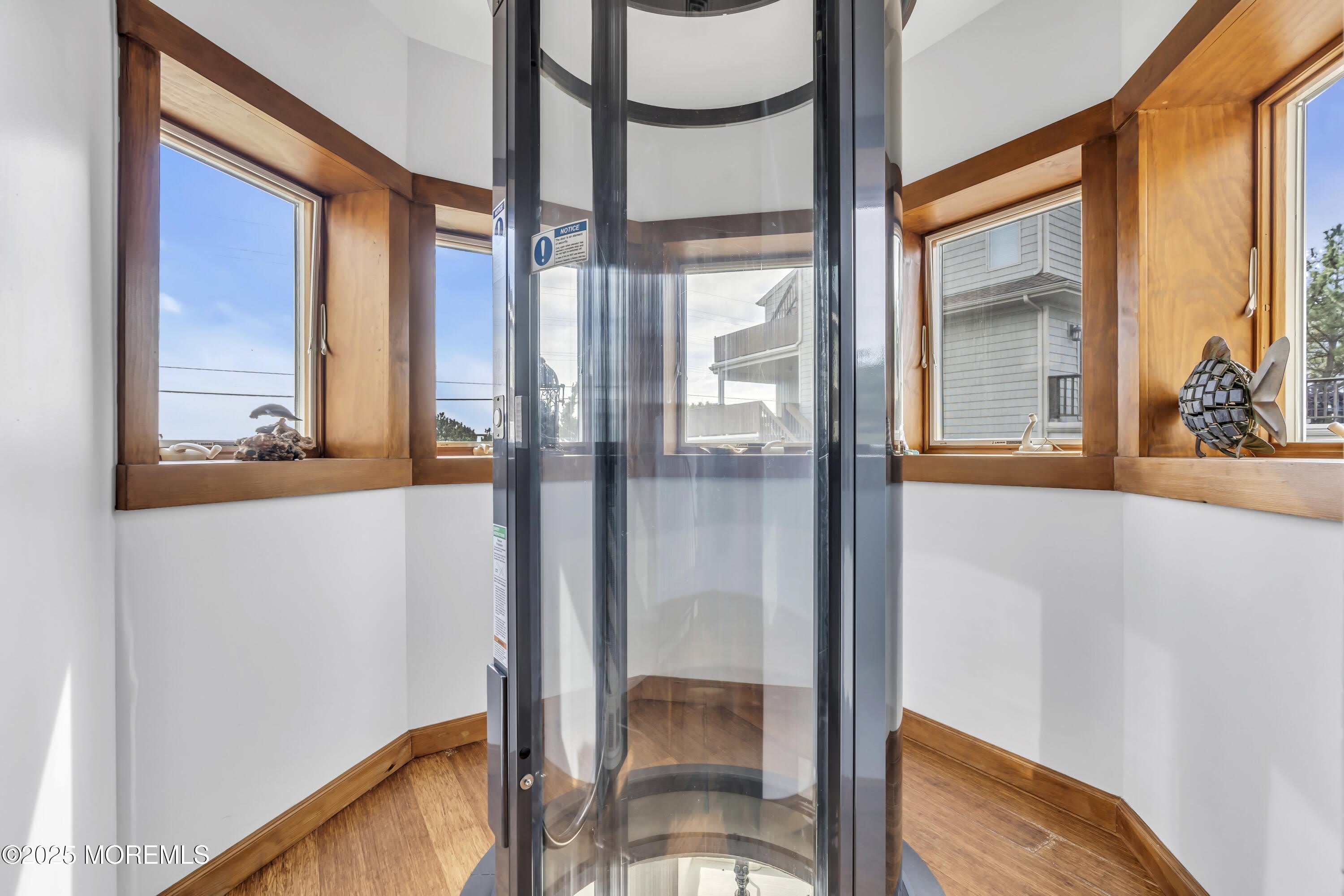 492 Ocean Avenue – photo 5