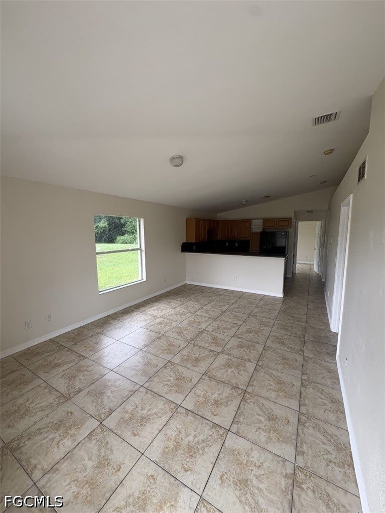 4768 Jordan Avenue S – photo 3
