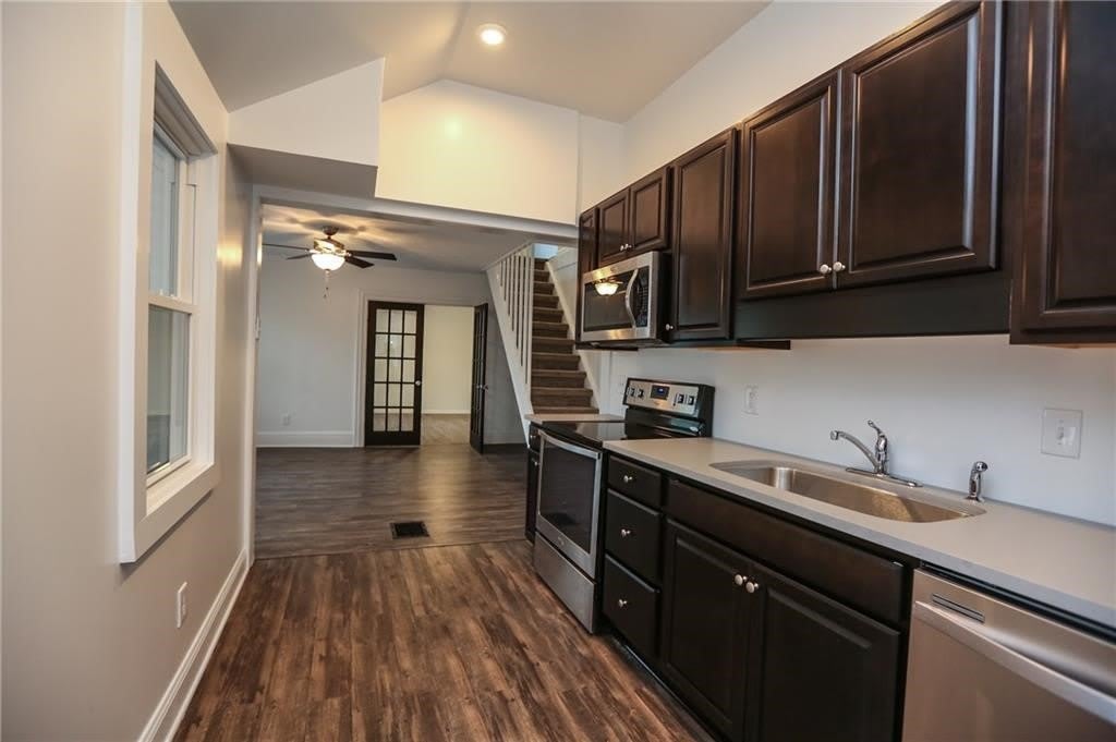 258 N Winton Road – photo 2