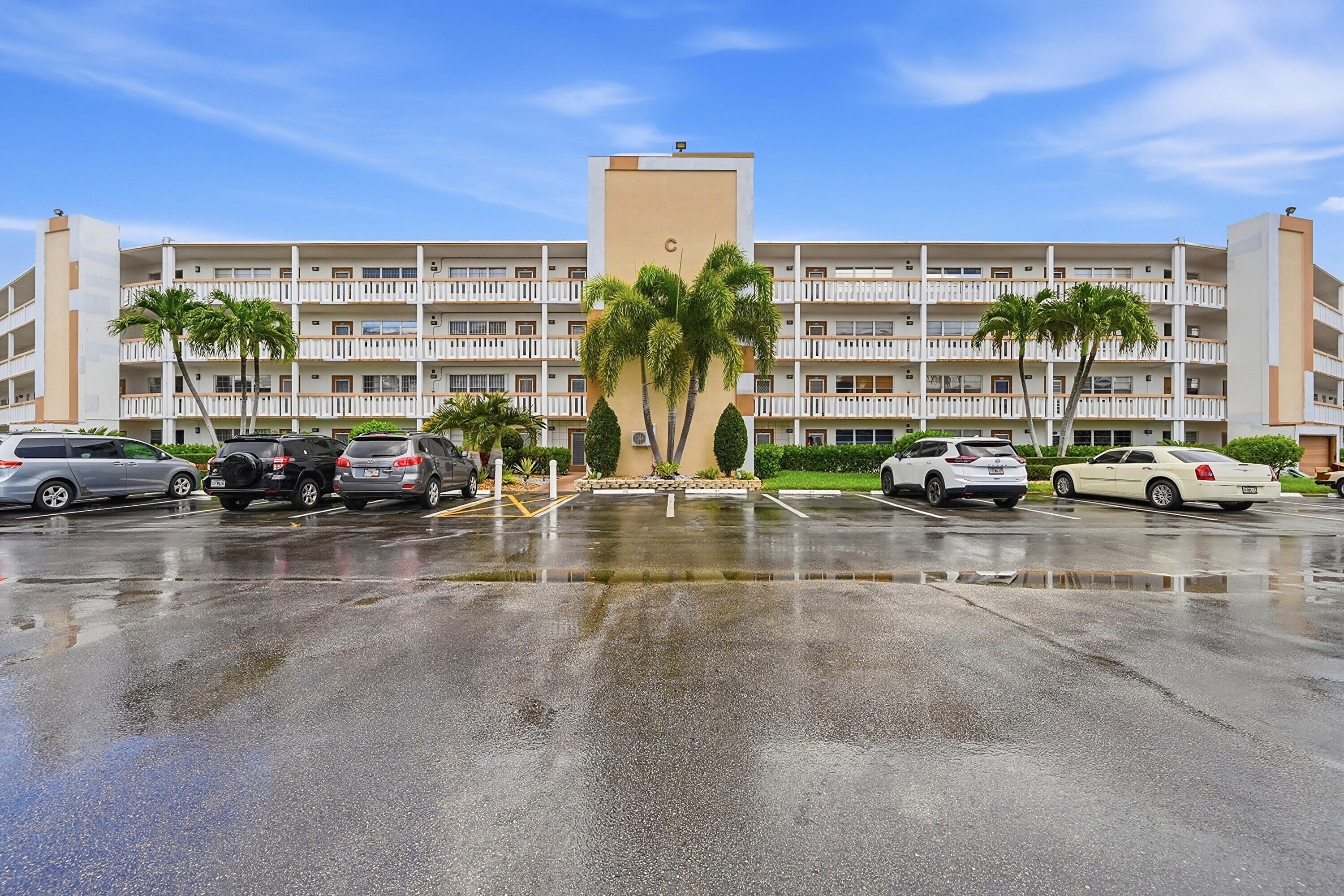 1043 Cornwall C – photo 2
