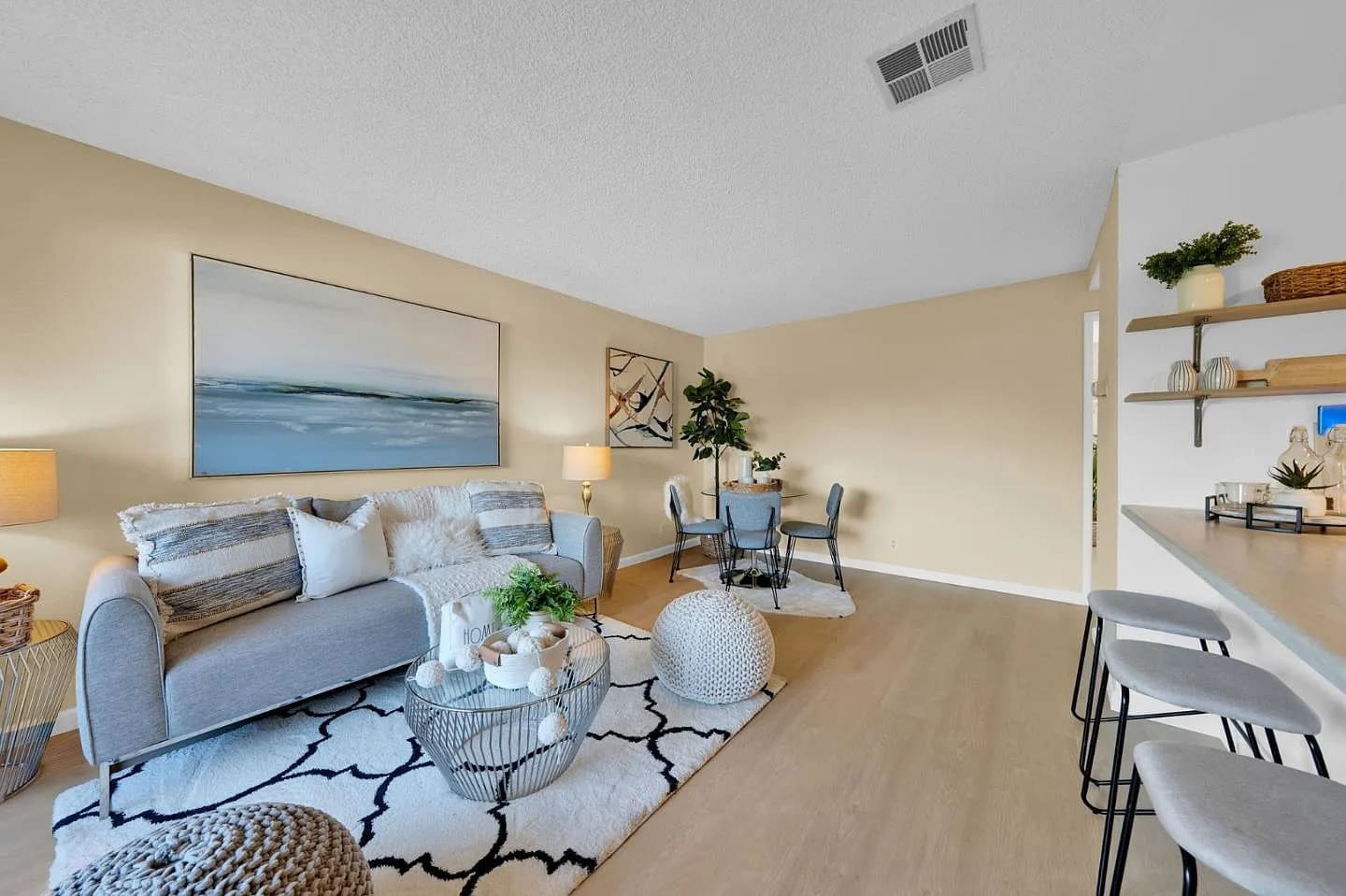 244 Stonegate Cir – photo 1