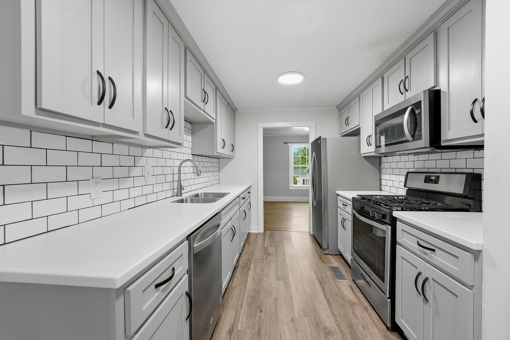 Athens 37303 Charming 1902 Home Available Now 3 Bedrooms 2 Full Baths With A 1 Car Garage – photo 5