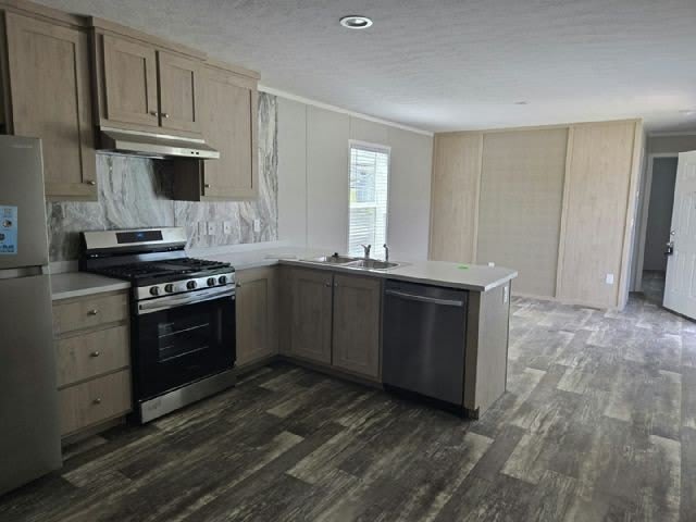 1086 Birch St – photo 2