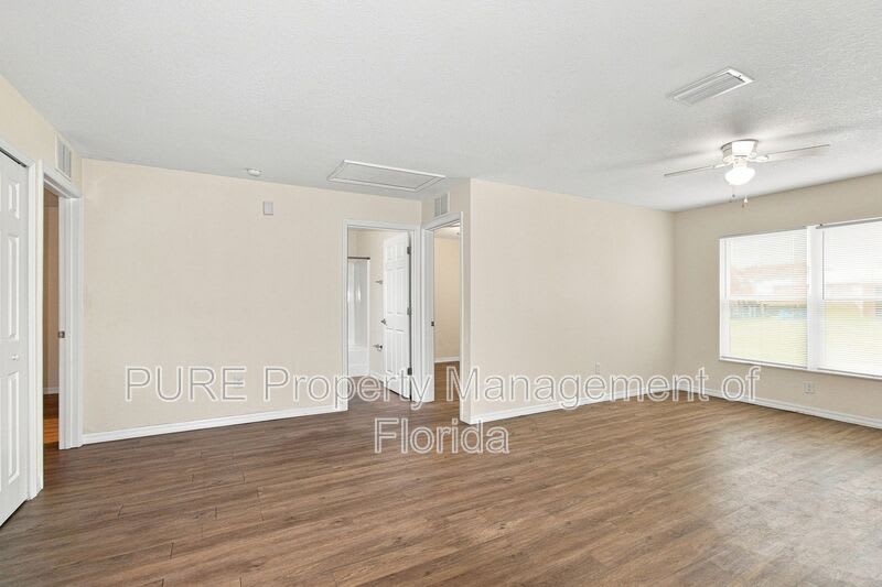 2241 NE 78 Lane – photo 4