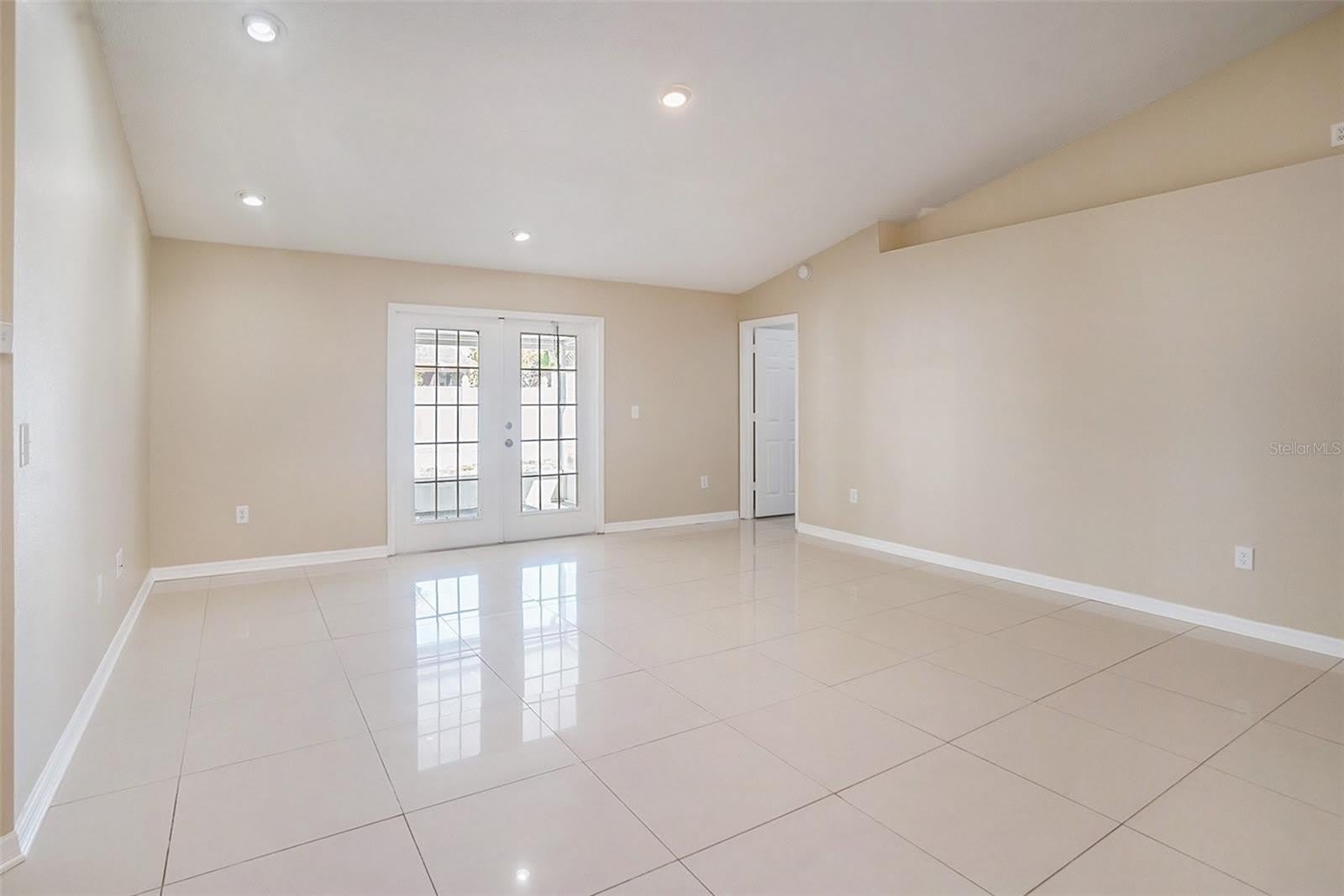 12712 LONGCREST Drive – photo 5