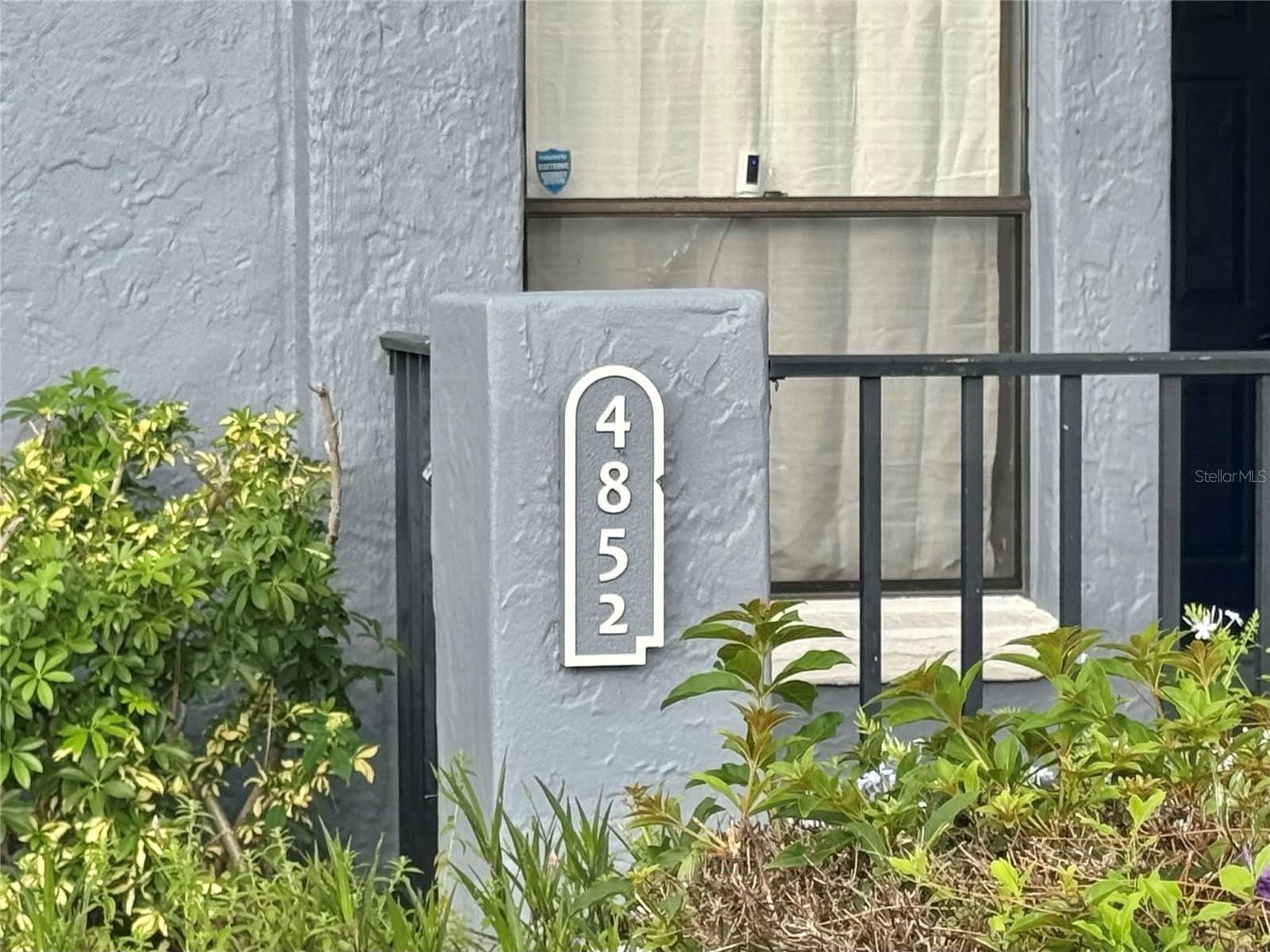 4852 MARKS Terrace – photo 3