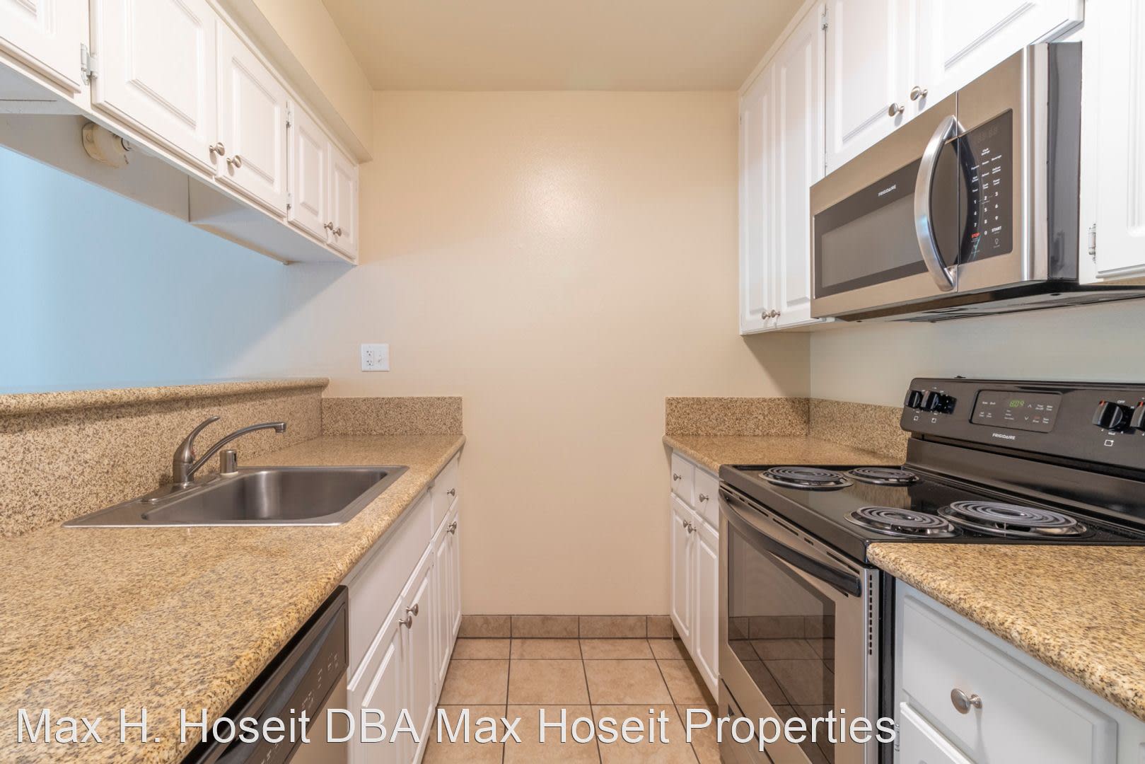 Woodburn Townhomes – photo 5