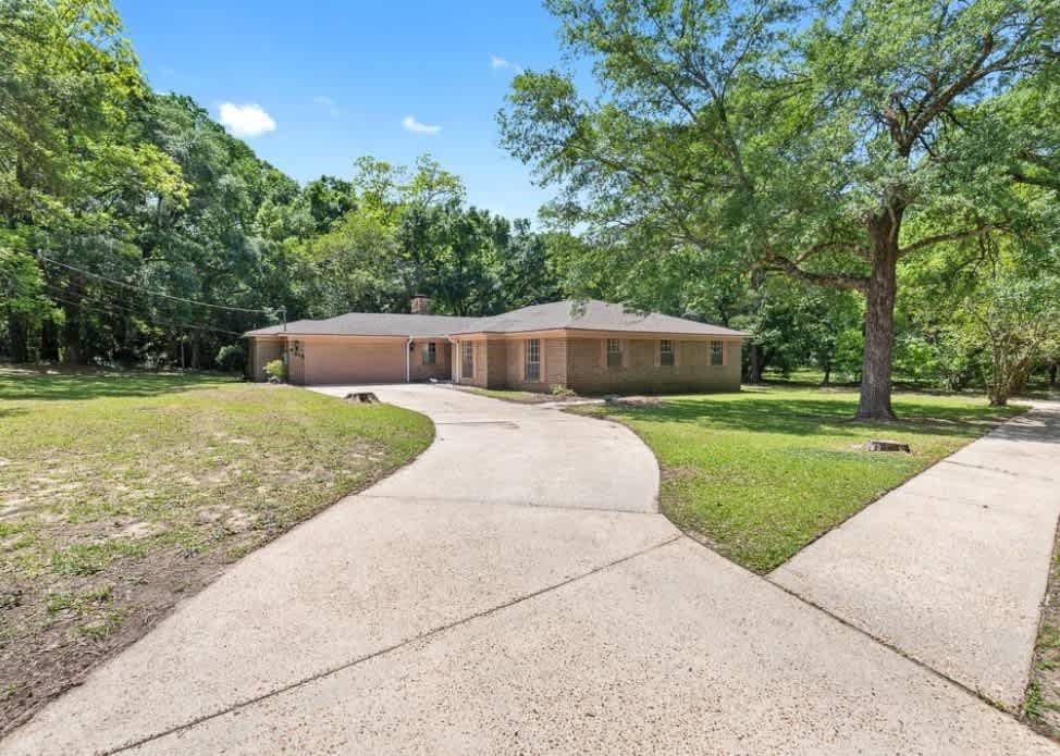 4316 Davids Street – photo 1