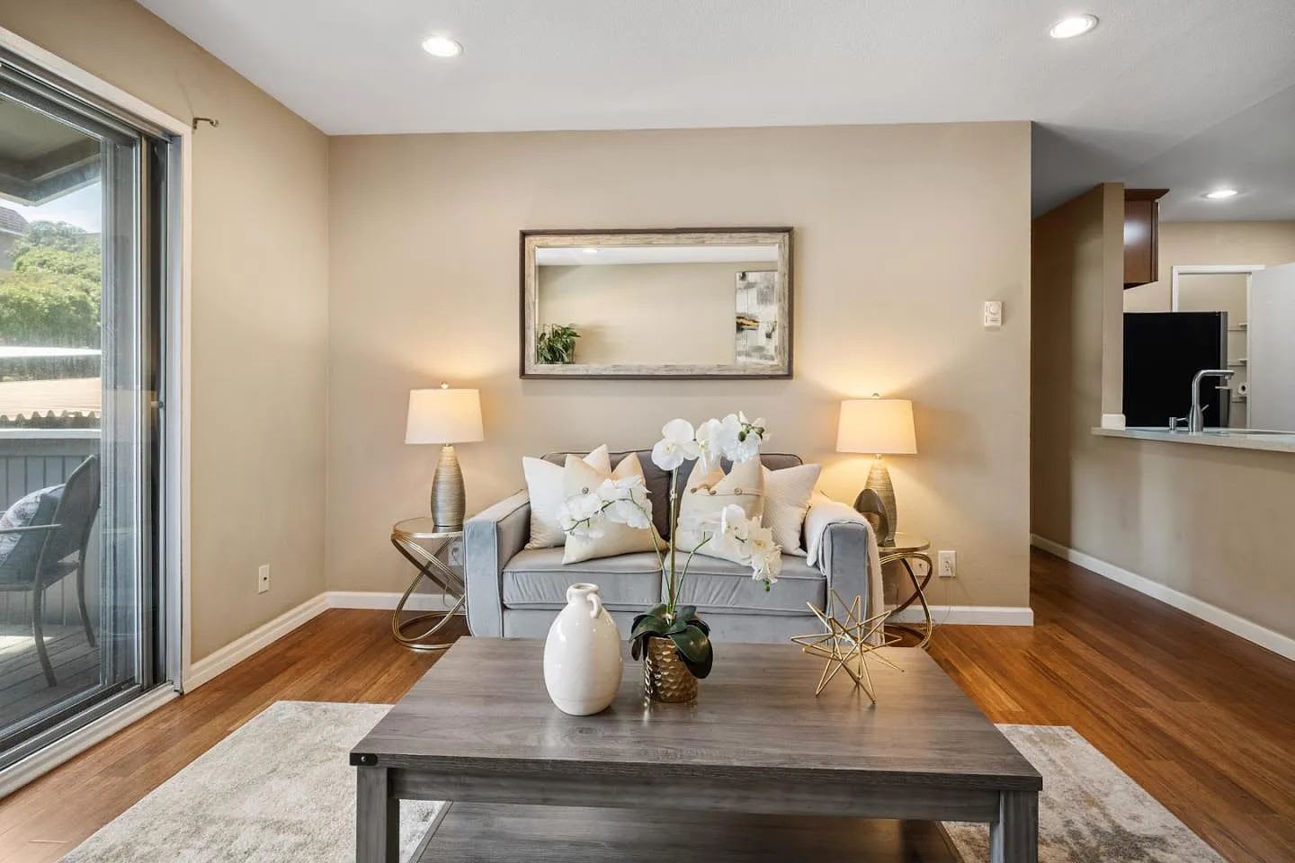 209 Boardwalk Ave Apt H – photo 4