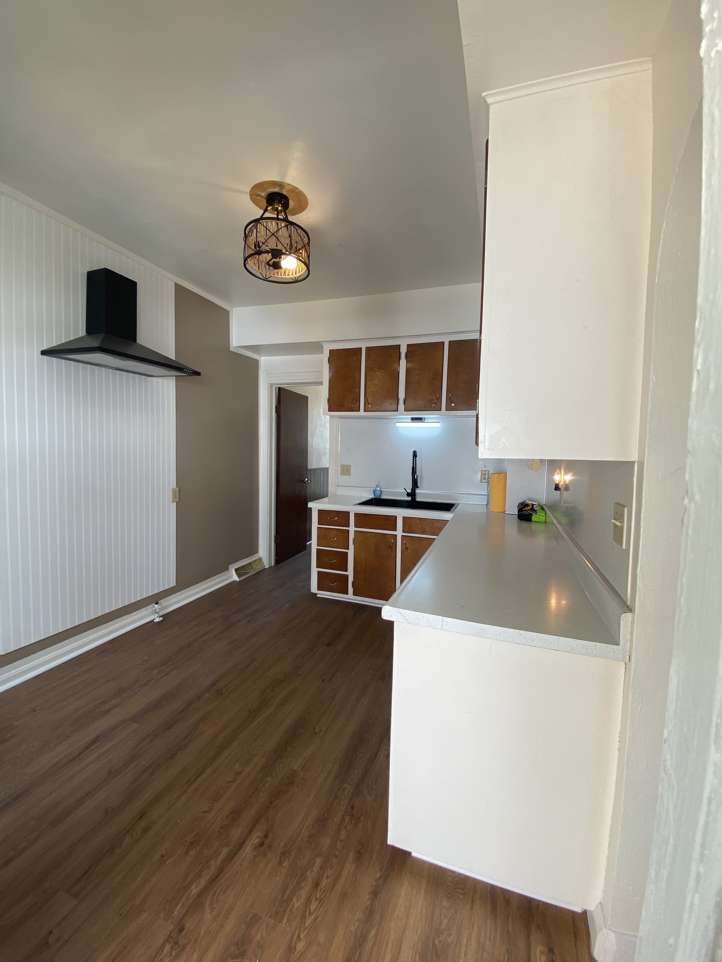 811 Willard St – photo 1