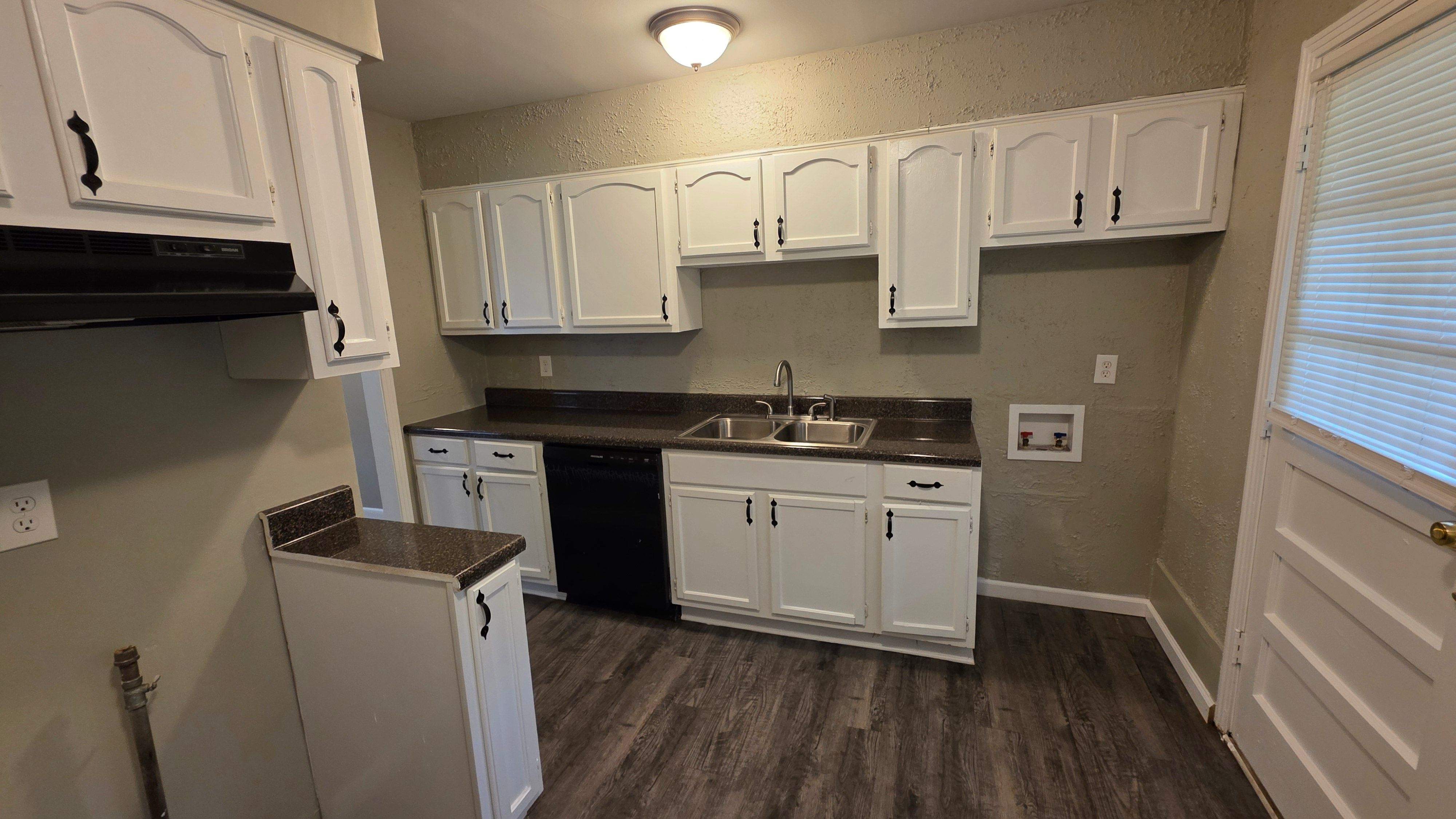 3130 Dahlia Dr – photo 4