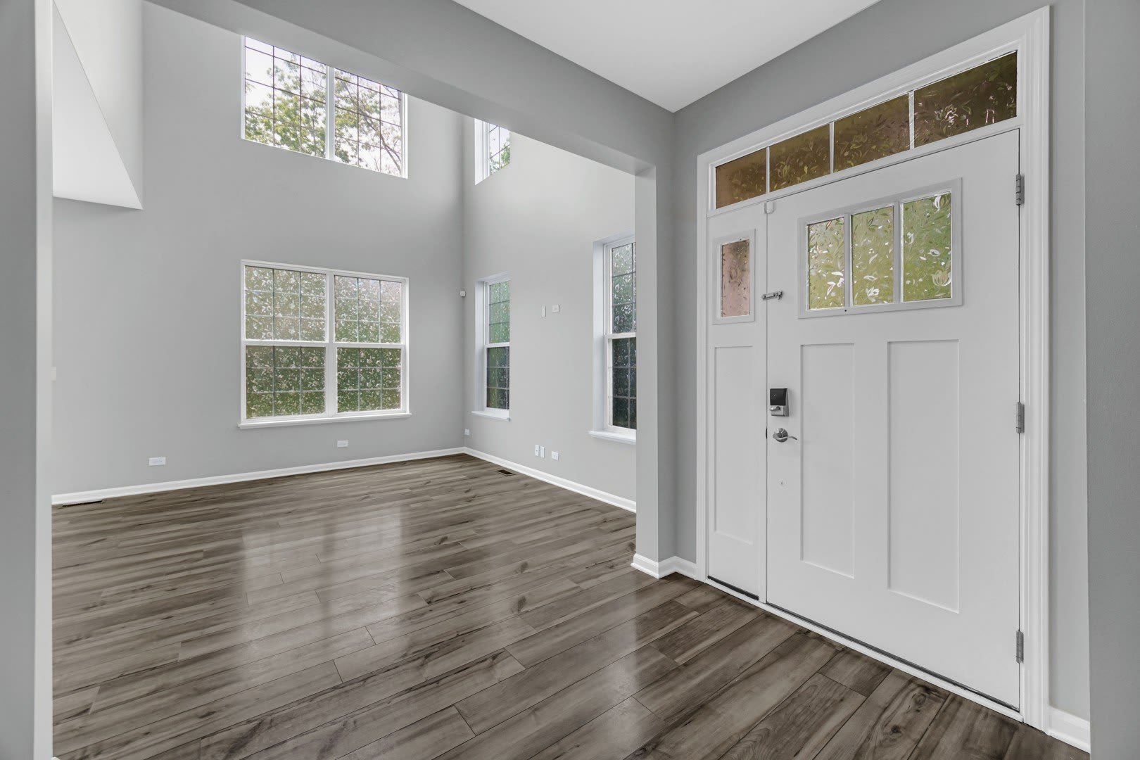 1537 Kraft Avenue – photo 5