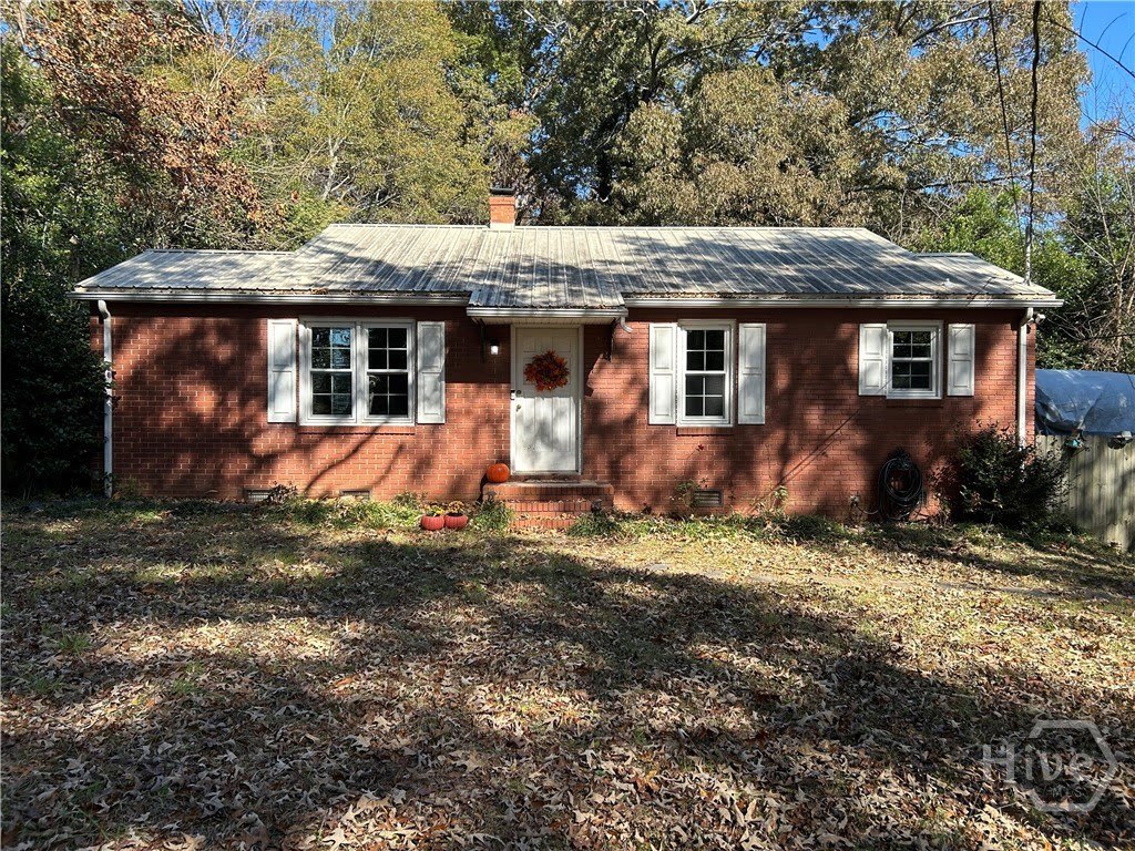 150 Appleby Drive – photo 2