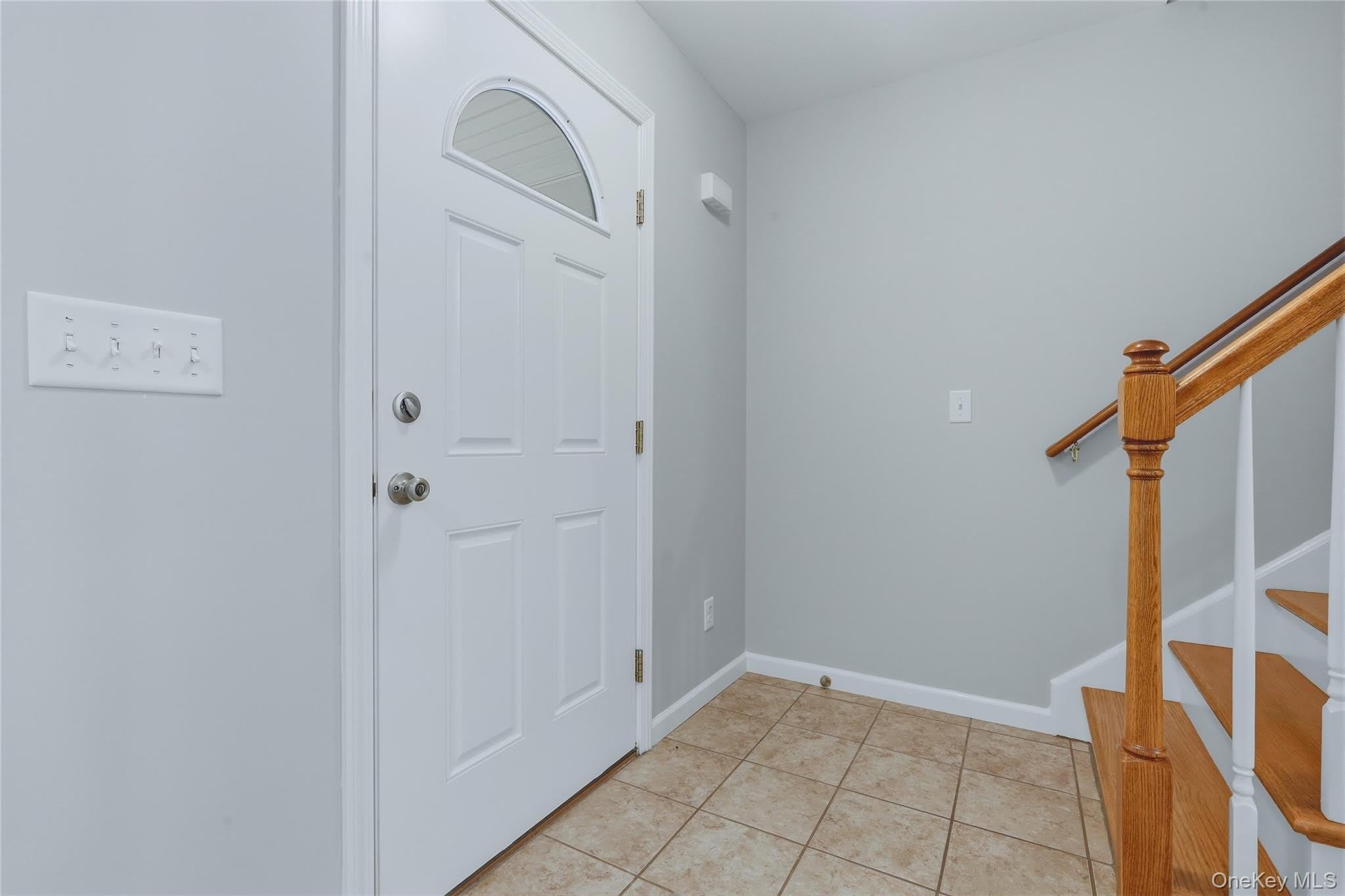 735 Milton Turnpike – photo 4