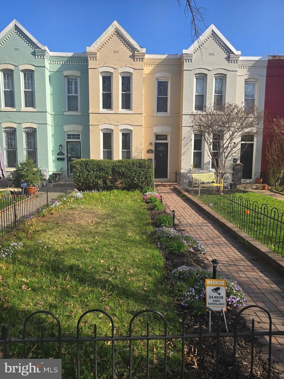 820 K Street NE – photo 1