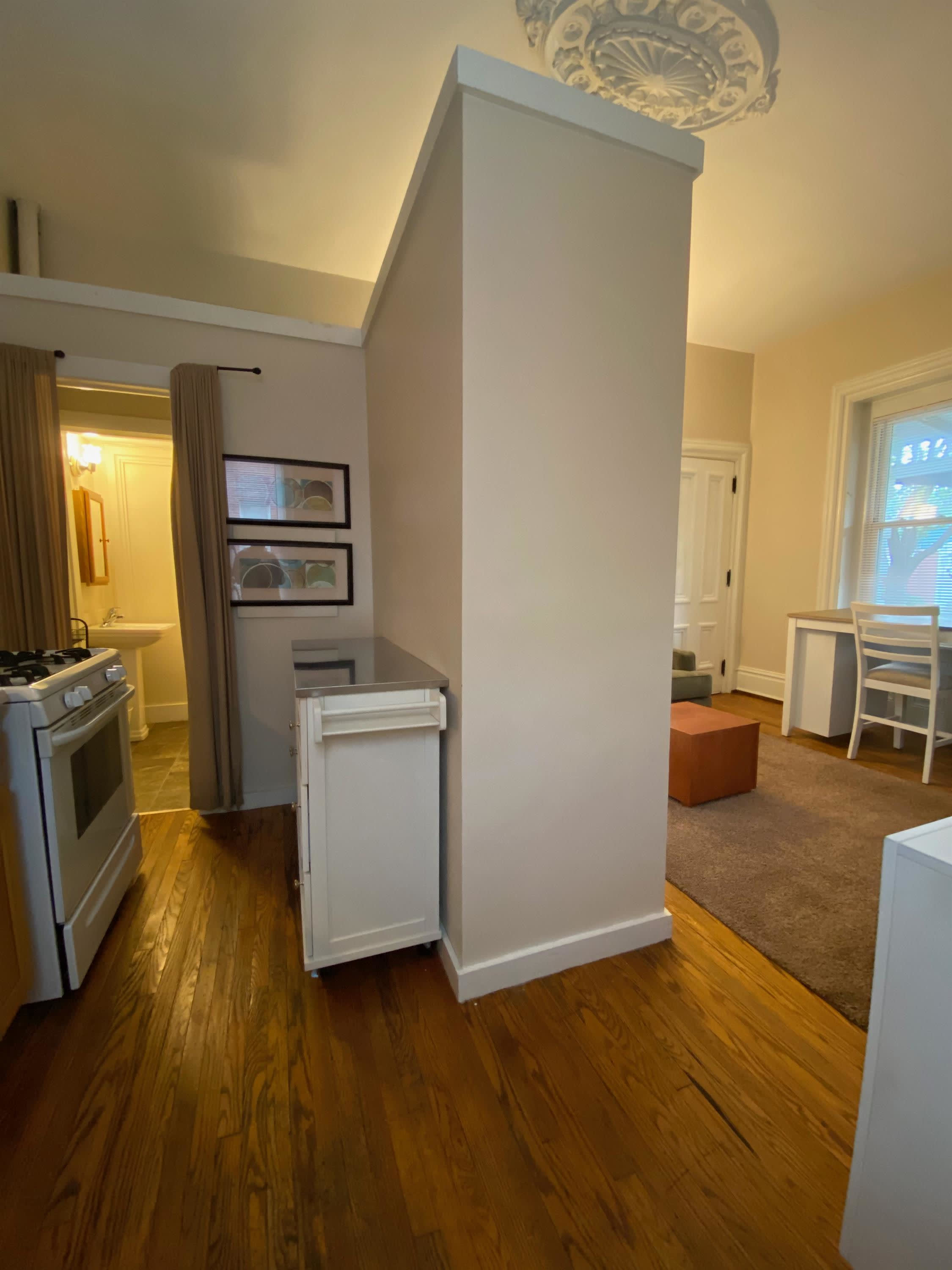 922 West Third Street – photo 3