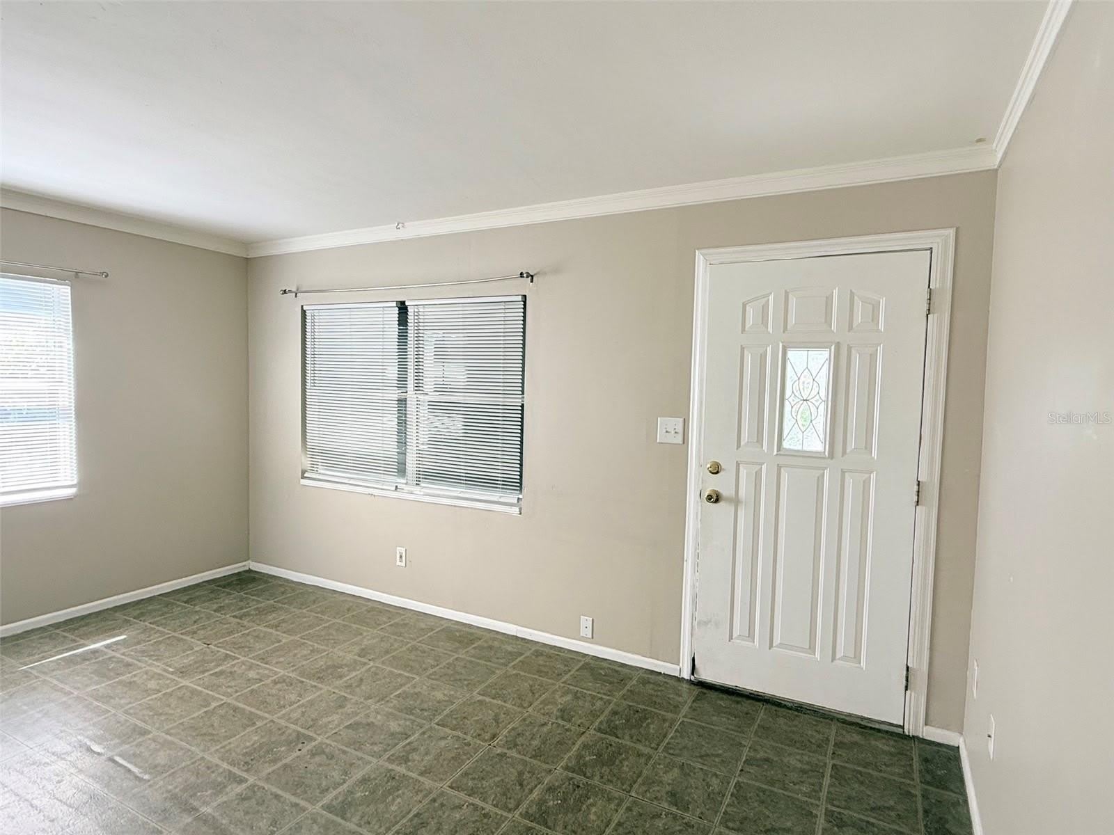 4935 EMERSON Avenue S – photo 2