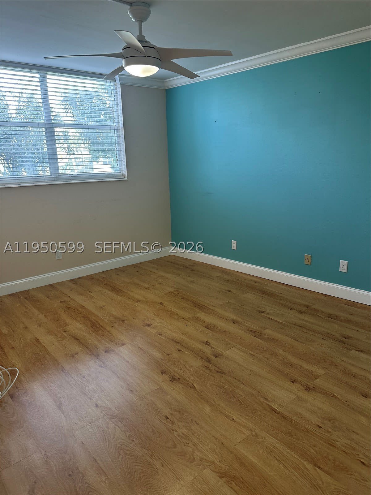 2731 NE 14th St Cswy – photo 2