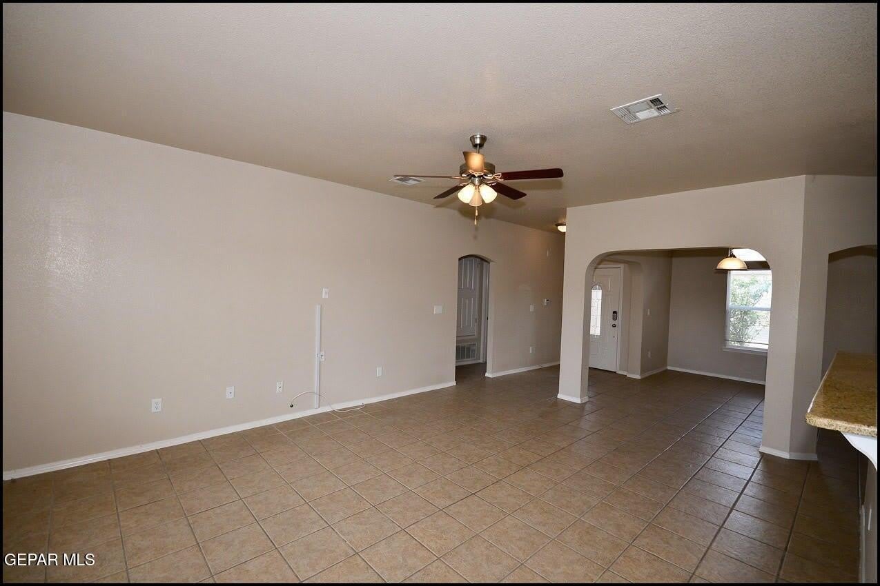 5806 REDSTONE MESA Court – photo 4