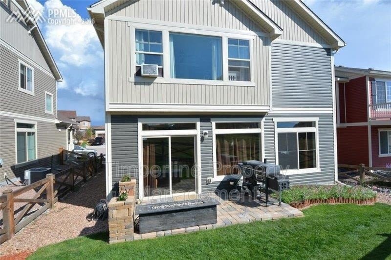 8075 Longleaf Lane – photo 2