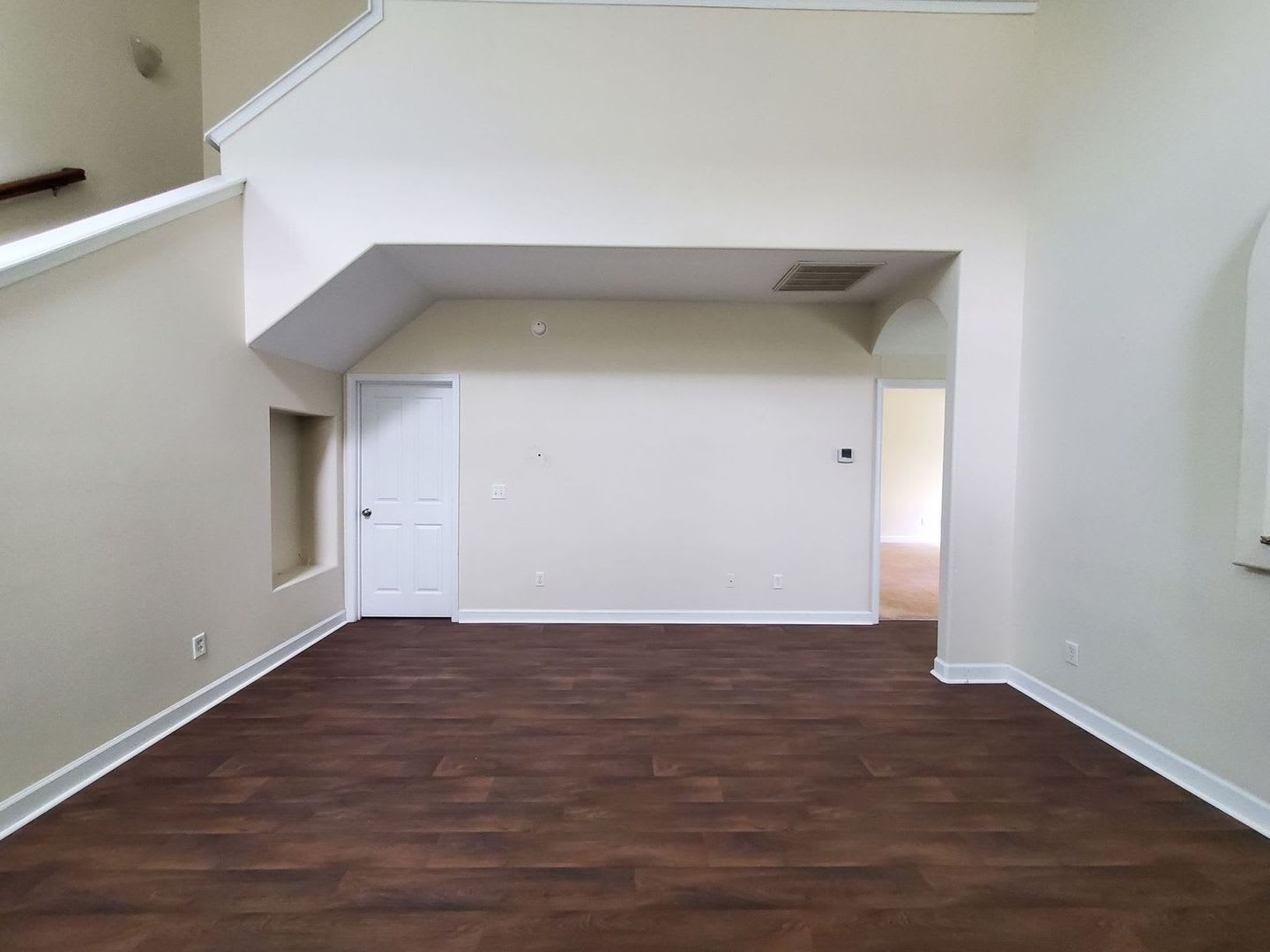 Located in the Heart of Richmond Hill – photo 5