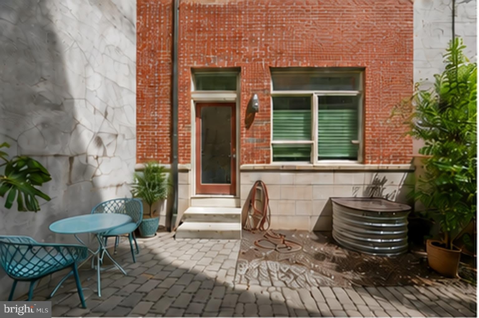 806 MONTROSE Street – photo 2
