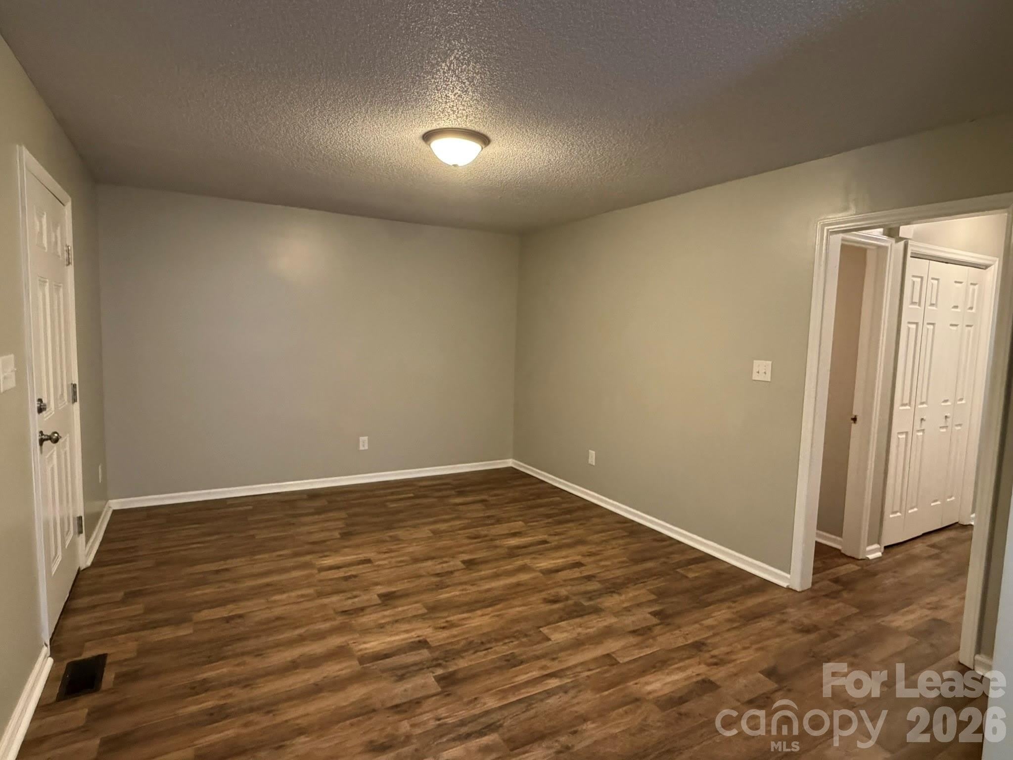 640 Pee Dee Avenue – photo 4