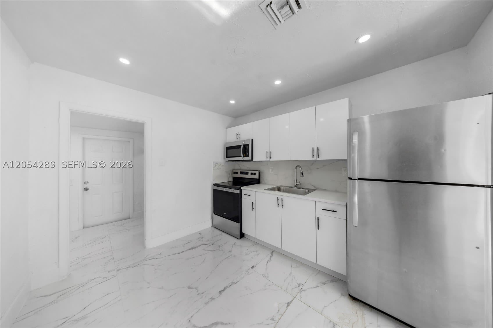 2468 NW 21st St – photo 5