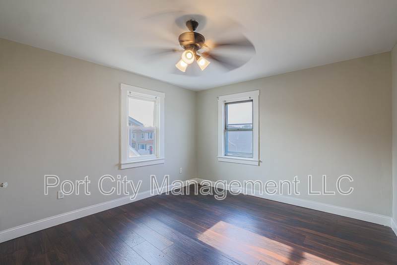 215 Cleveland Avenue – photo 4