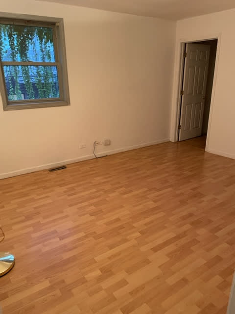 1931 N Sheffield Ave – photo 5