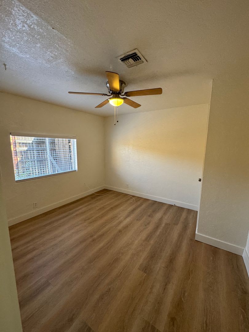1821 E Virginia Ave – photo 5