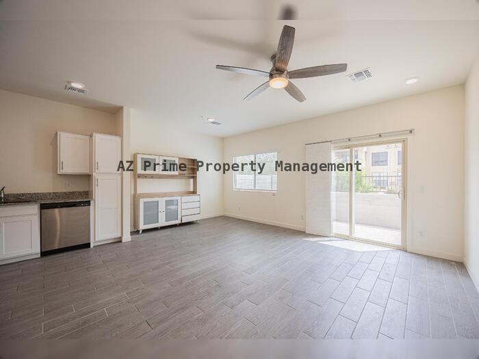 8343 North 22Nd Drive – photo 3