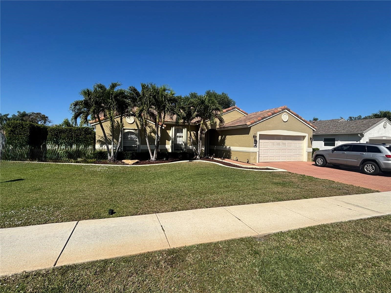 9721 Southwest 15th Court – photo 4
