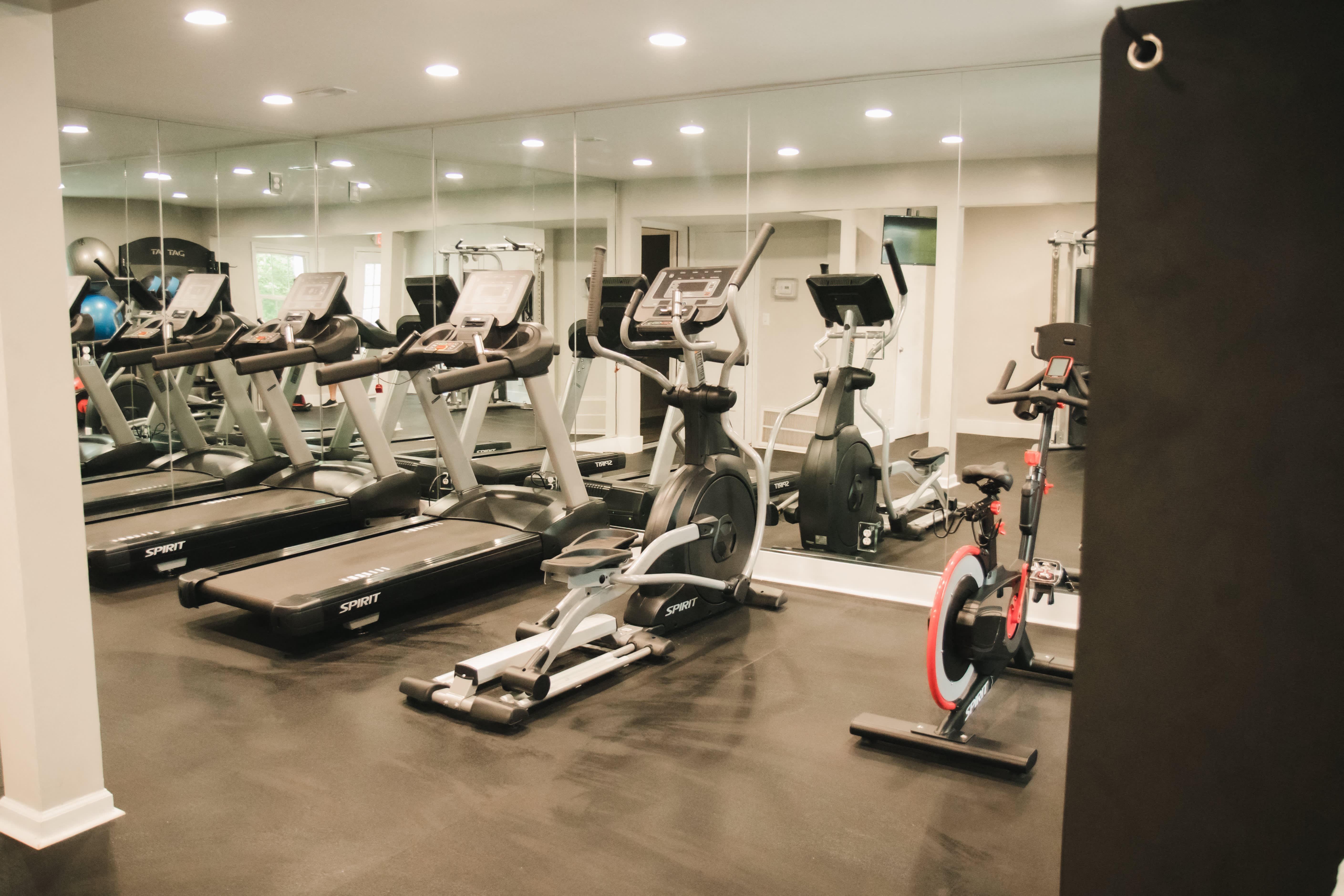 The Avenue Apartments – photo 1
