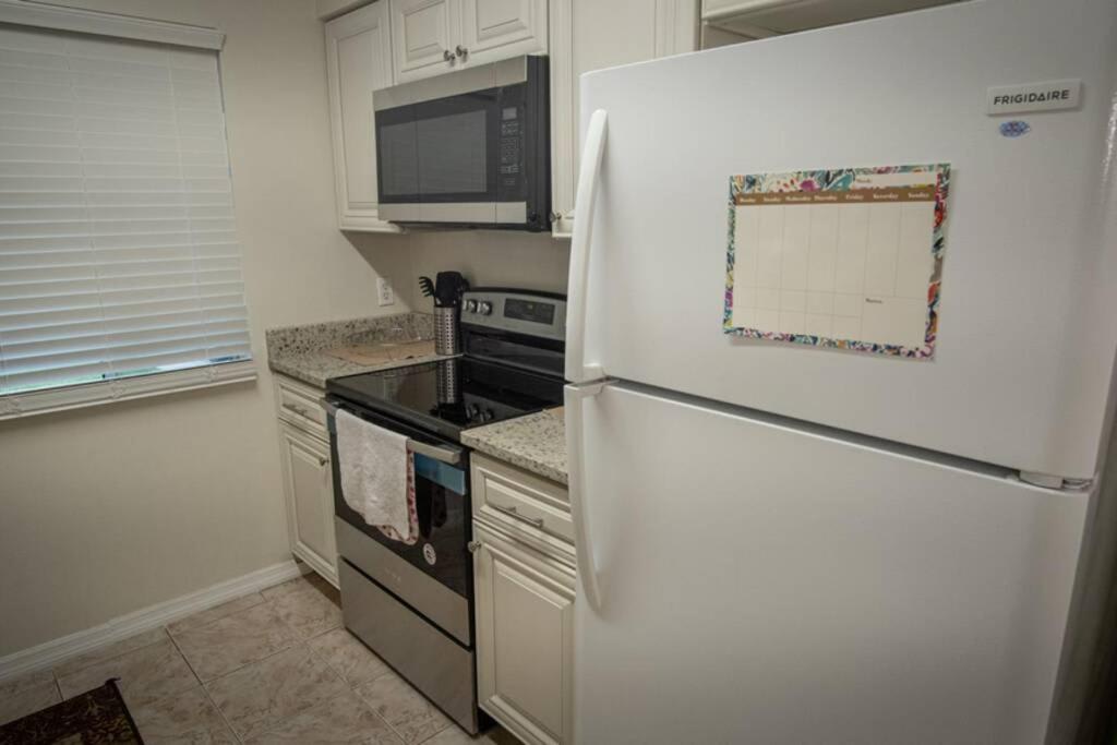 7350 Oak Meadows Circle – photo 2