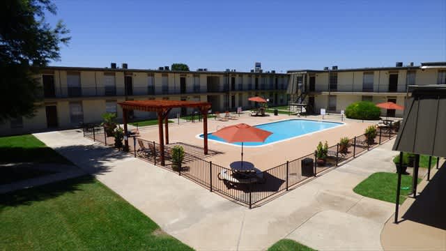 Century Plaza Apartment Homes – photo 5