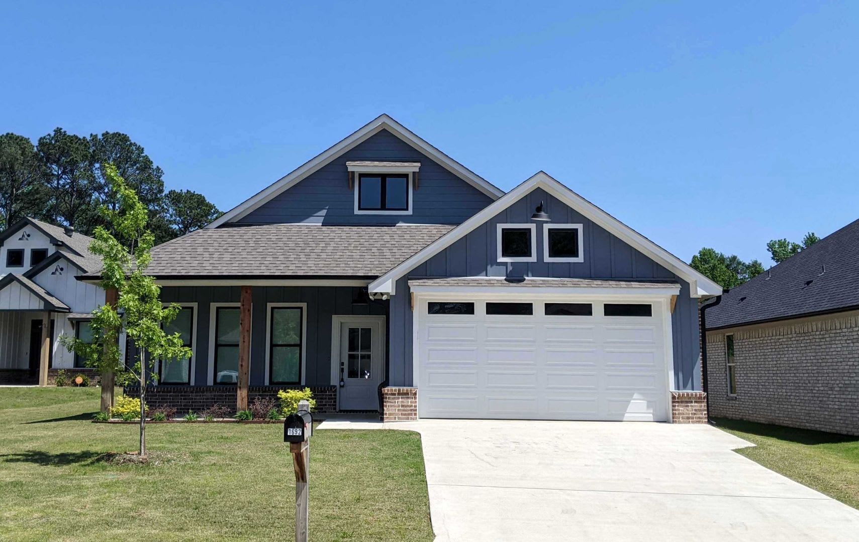 Gorgeous 4 Bedroom, 2 Bath Home in Tyler! – photo 2