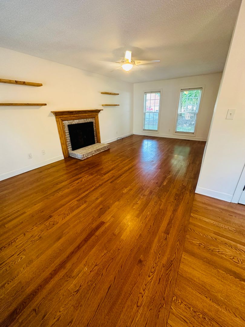 4919 Sarah Hall Ln – photo 4