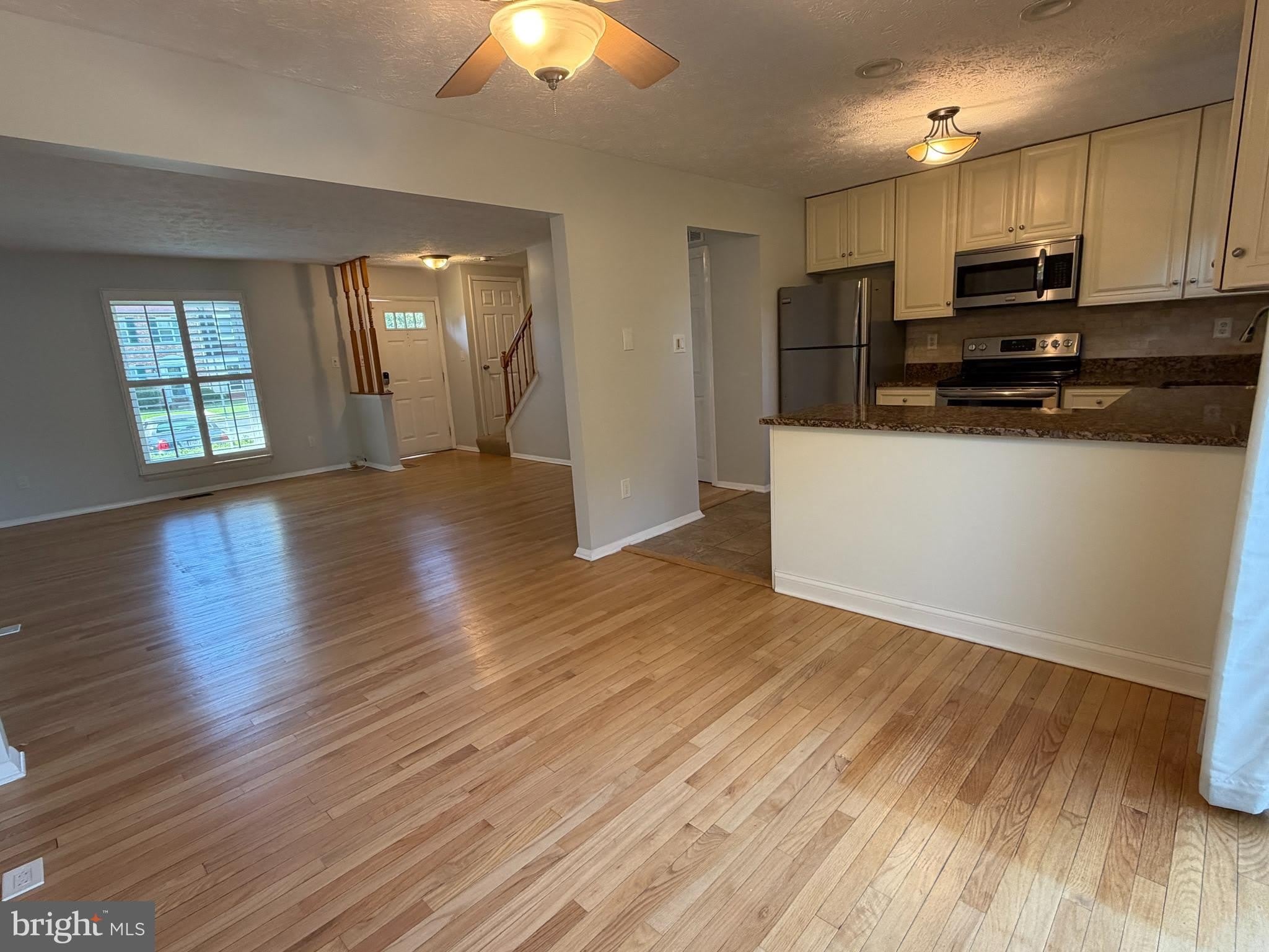 674 COG Court – photo 4